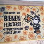 Bienenflüsterer.jpg